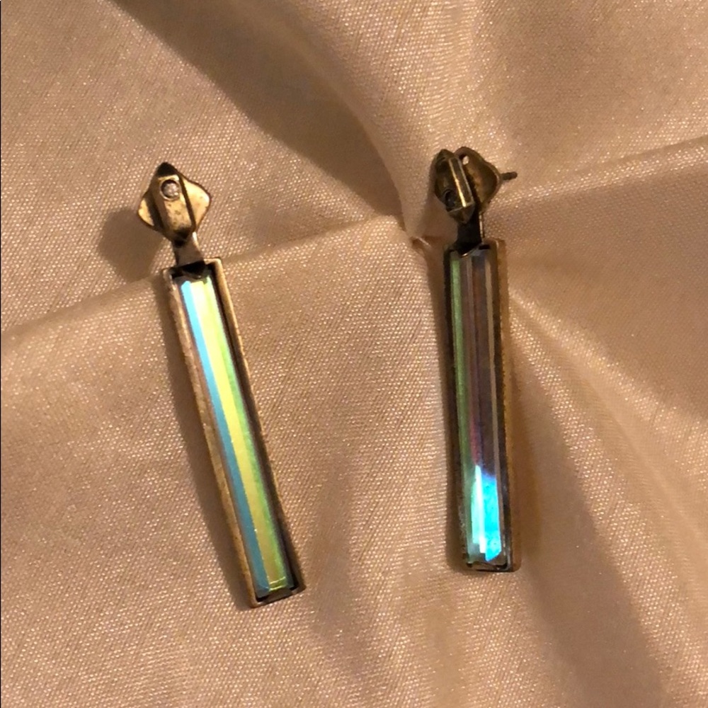 Kendra Scott earrings